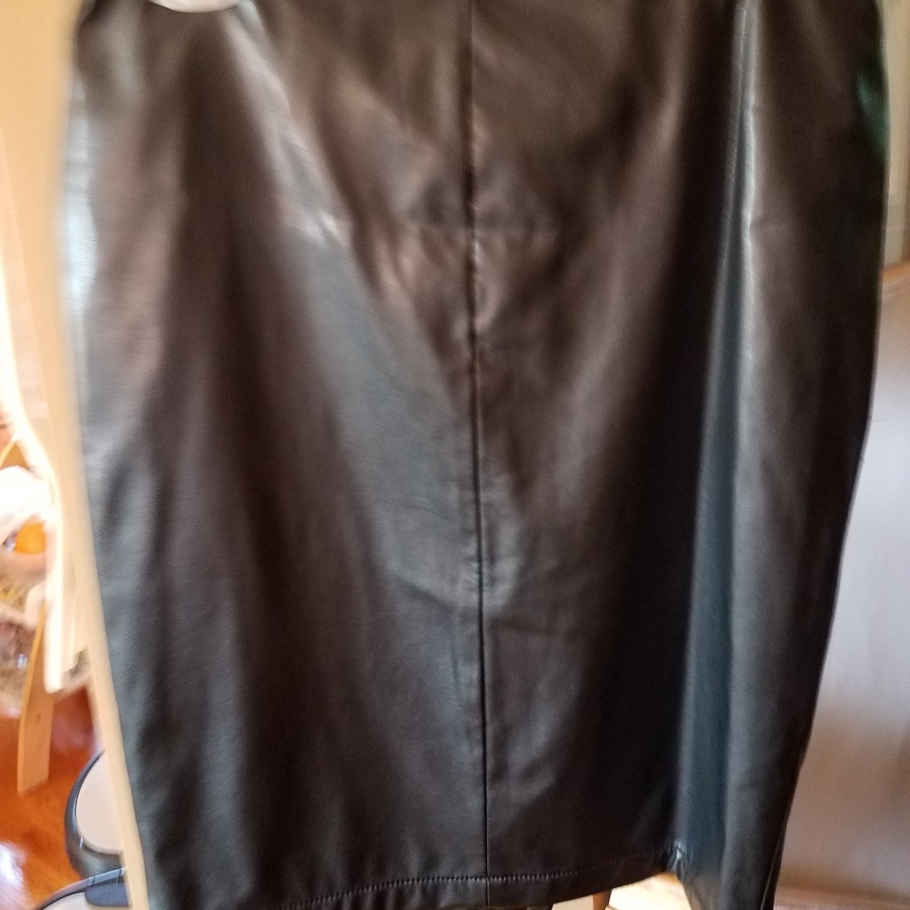Black pleather skirt